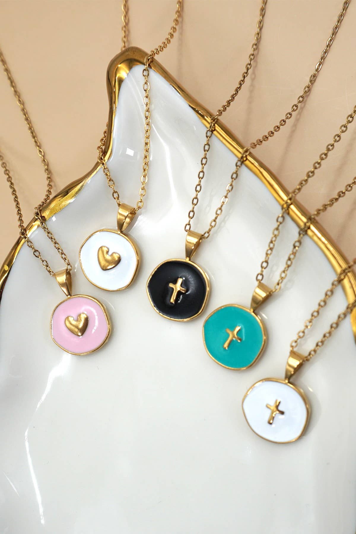 18K STAINLESS STEEL TARNISH FREE CROSS NECKLACE | 40NK9527 - The Coral Palm LLC