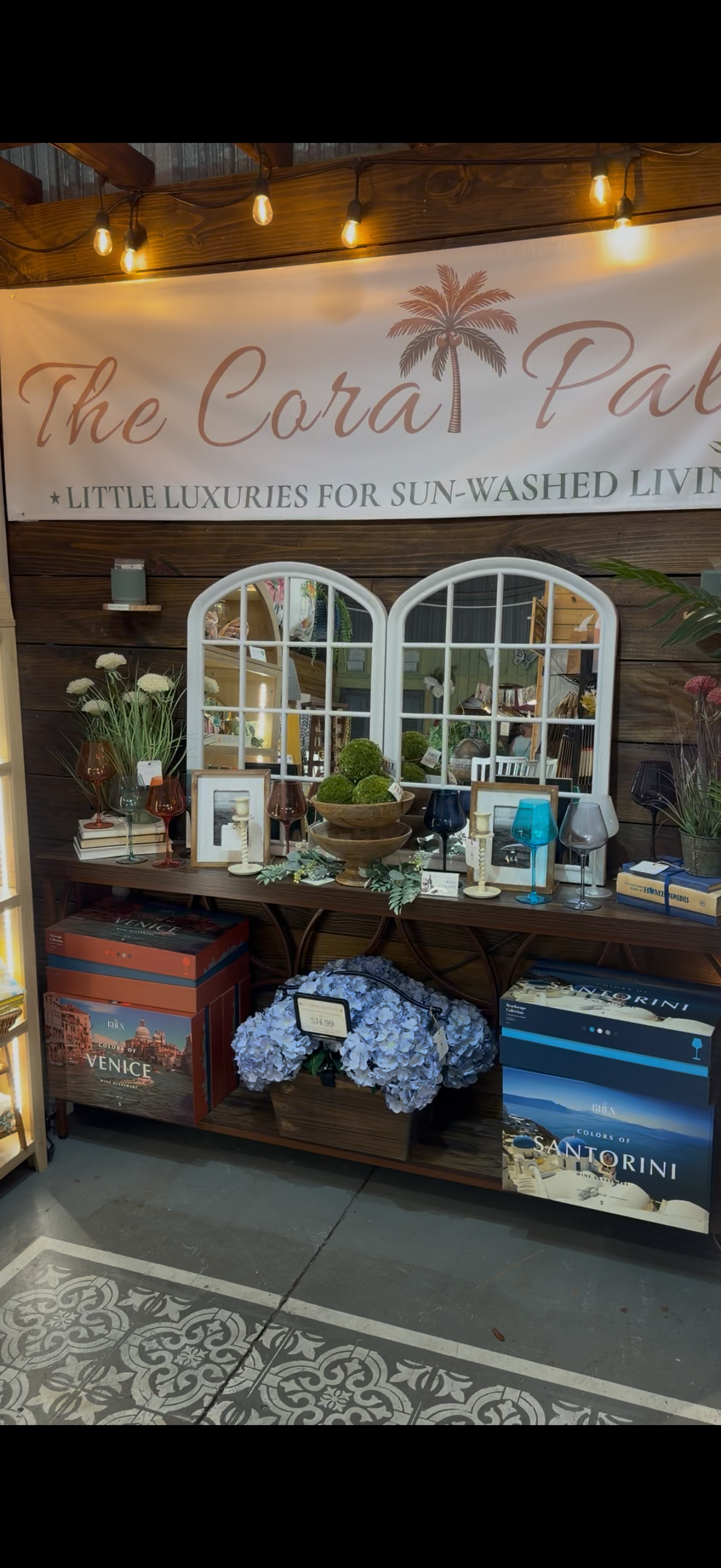 Cottage Arch Wall Mirror | 22” × 30”