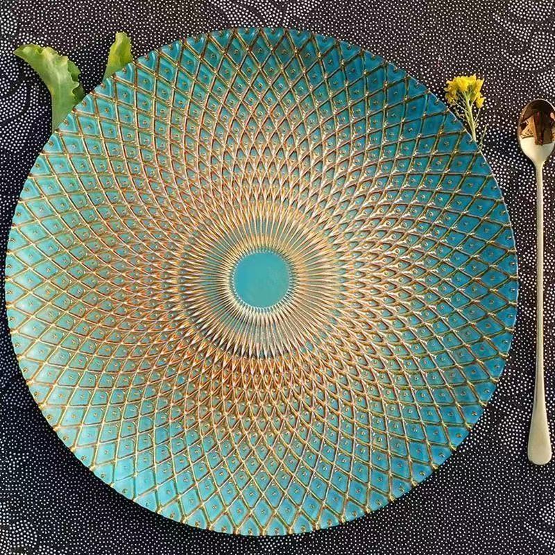 Resort Sunburst Glass Charger
