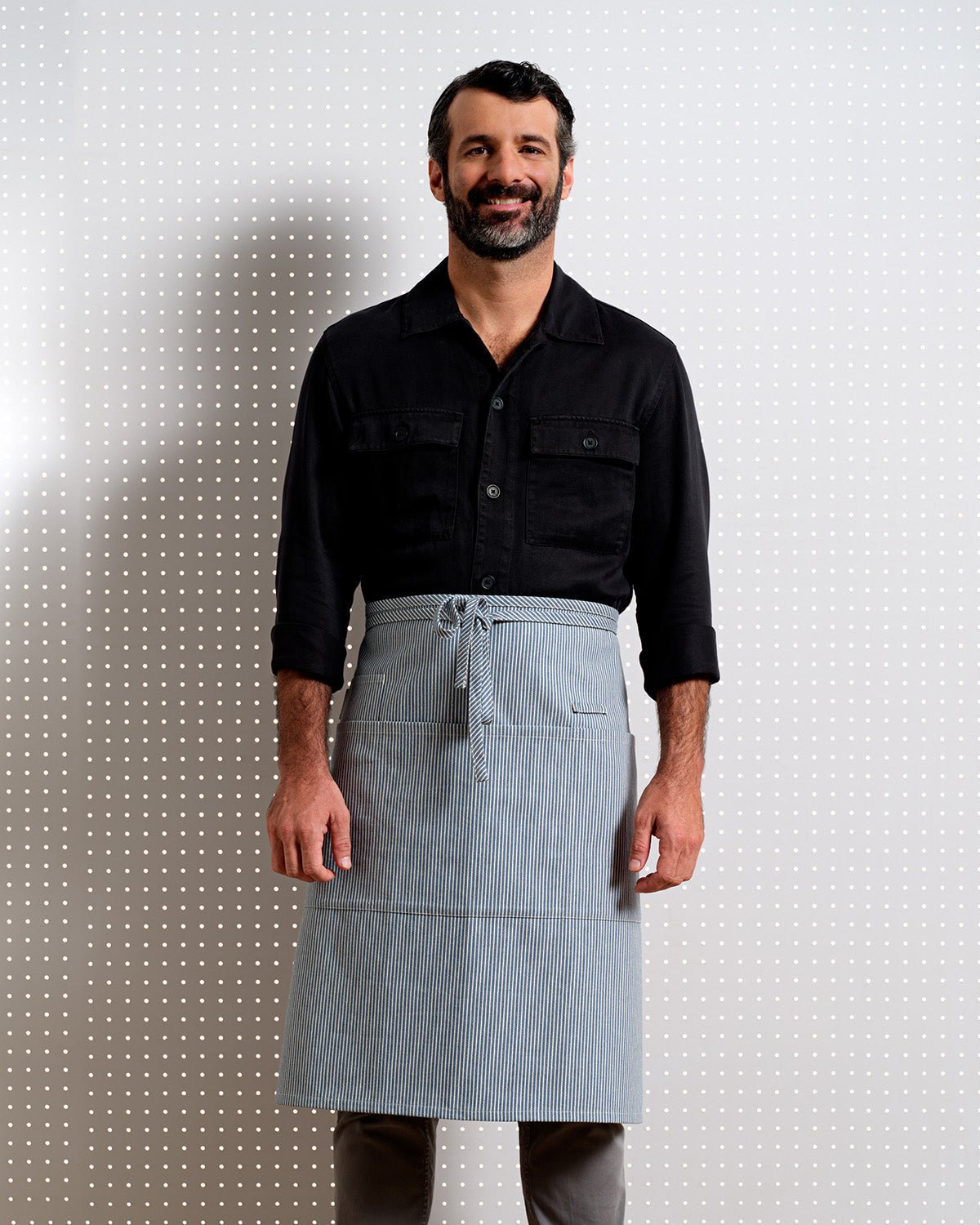 The MEEMA Sustainable Bistro Apron with Pockets - The Coral Palm LLC