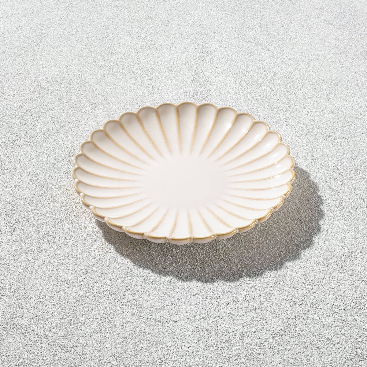 The Atlantic Scalloped Dinnerware Collection