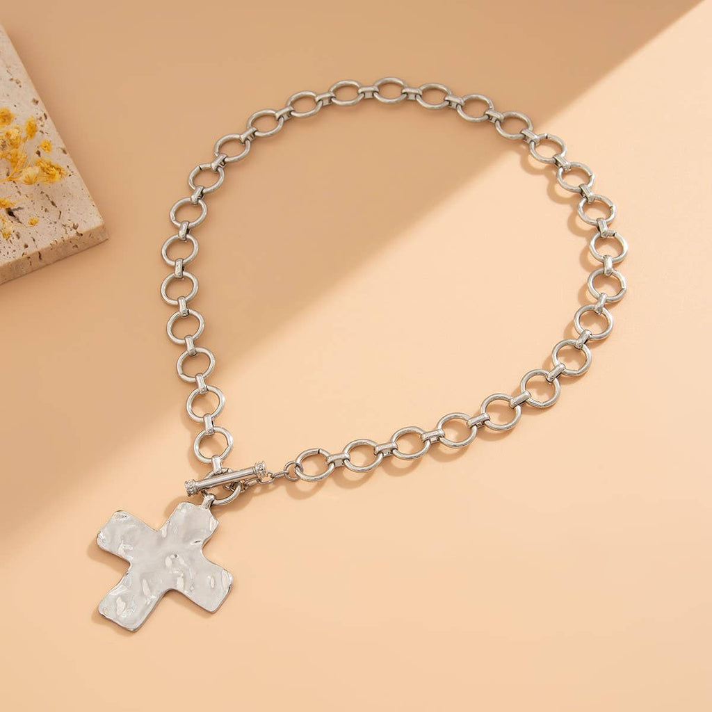 NOTABLE HAMMERED CROSS FRONT TOGGLE NECKLACE | 40NK9474 - The Coral Palm LLC